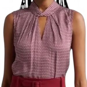 JUDITH & CHARLES Mathys Sleeveless Cutout Top in Geo Print